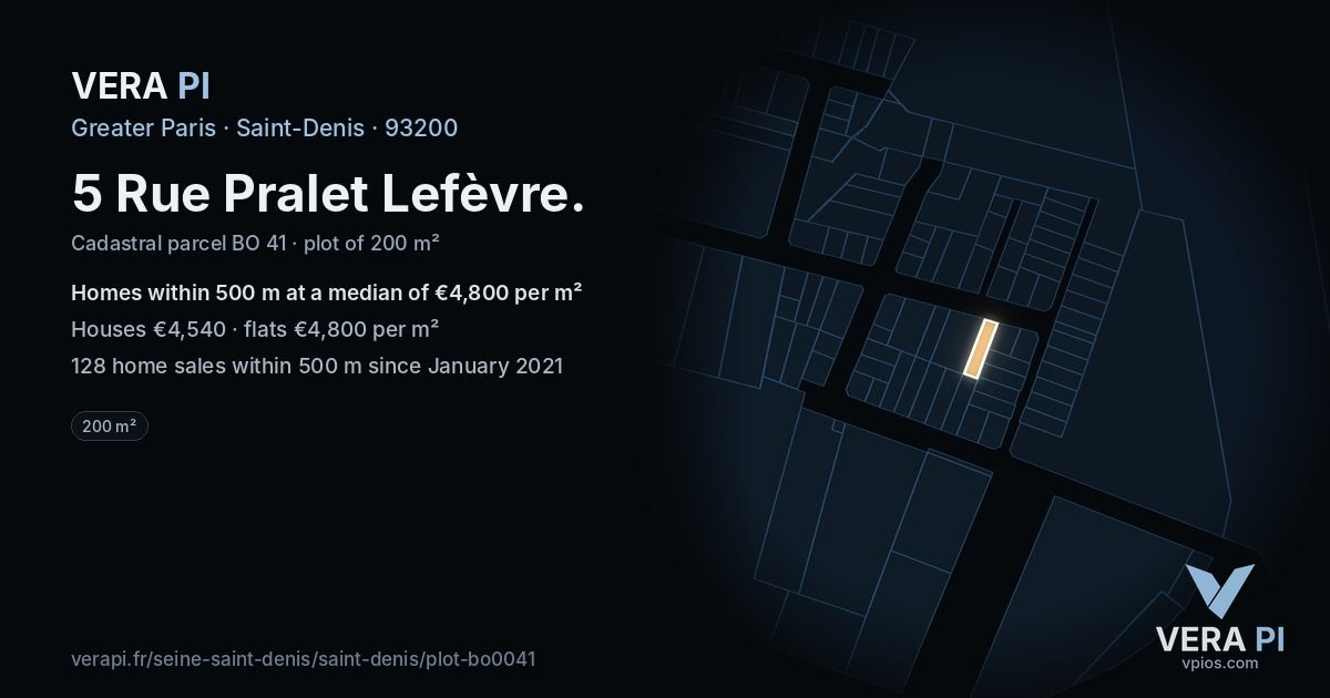 5 Rue Pralet Lefèvre, Saint-Denis at night – the plot lit, the parcels around coloured by the prices near them