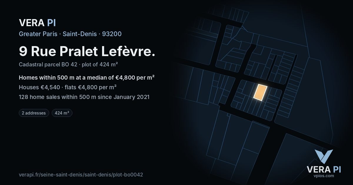 9 Rue Pralet Lefèvre, Saint-Denis at night – the plot lit, the parcels around coloured by the prices near them