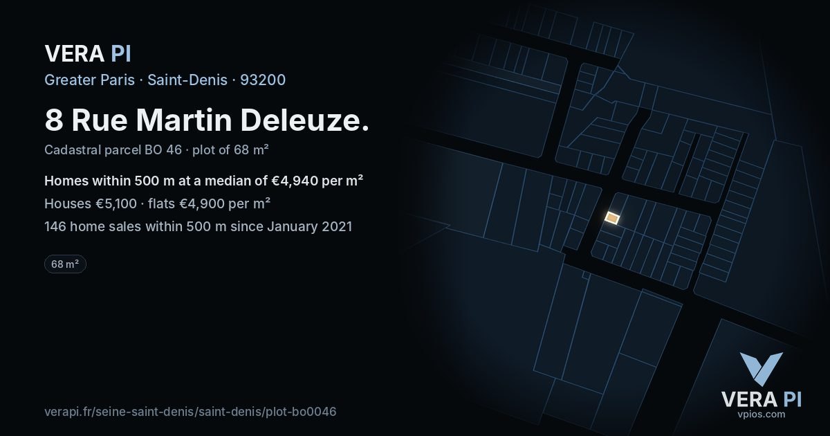 8 Rue Martin Deleuze, Saint-Denis at night – the plot lit, the parcels around coloured by the prices near them