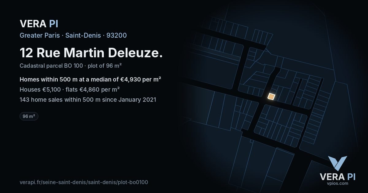 12 Rue Martin Deleuze, Saint-Denis at night – the plot lit, the parcels around coloured by the prices near them