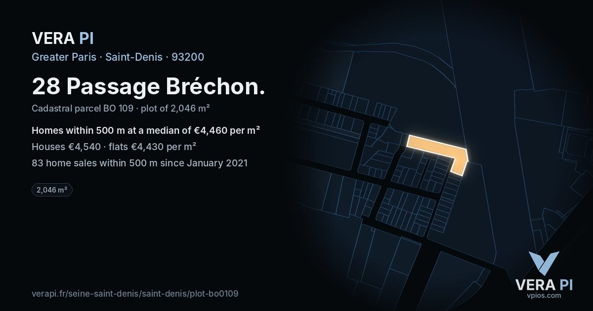 28 Passage Bréchon, Saint-Denis at night – the plot lit, the parcels around coloured by the prices near them