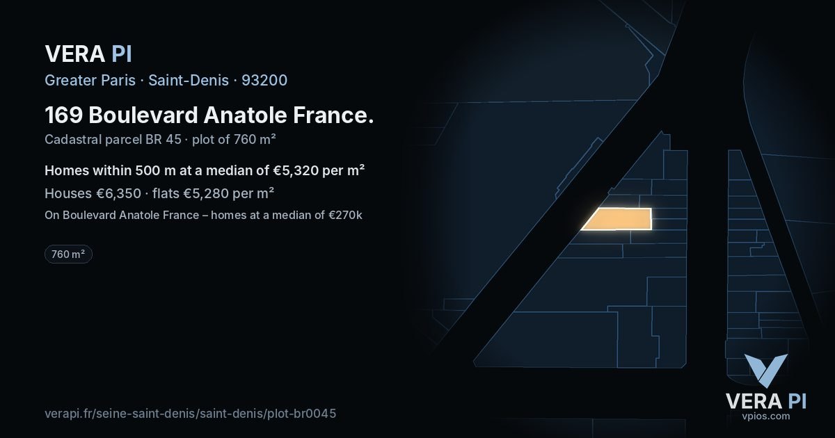169 Boulevard Anatole France, Saint-Denis at night – the plot lit, the parcels around coloured by the prices near them