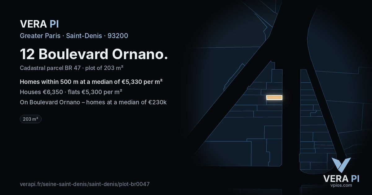 12 Boulevard Ornano, Saint-Denis at night – the plot lit, the parcels around coloured by the prices near them