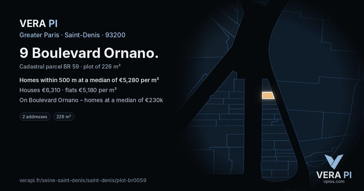 9 Boulevard Ornano, Saint-Denis at night – the plot lit, the parcels around coloured by the prices near them