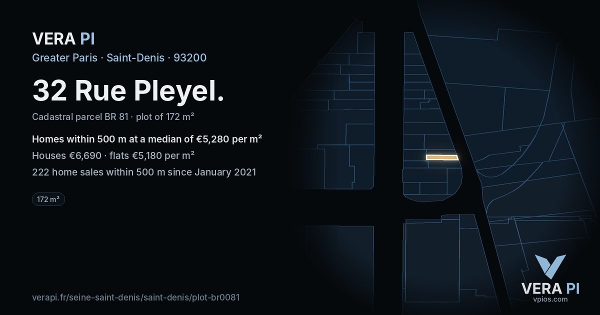 32 Rue Pleyel, Saint-Denis at night – the plot lit, the parcels around coloured by the prices near them