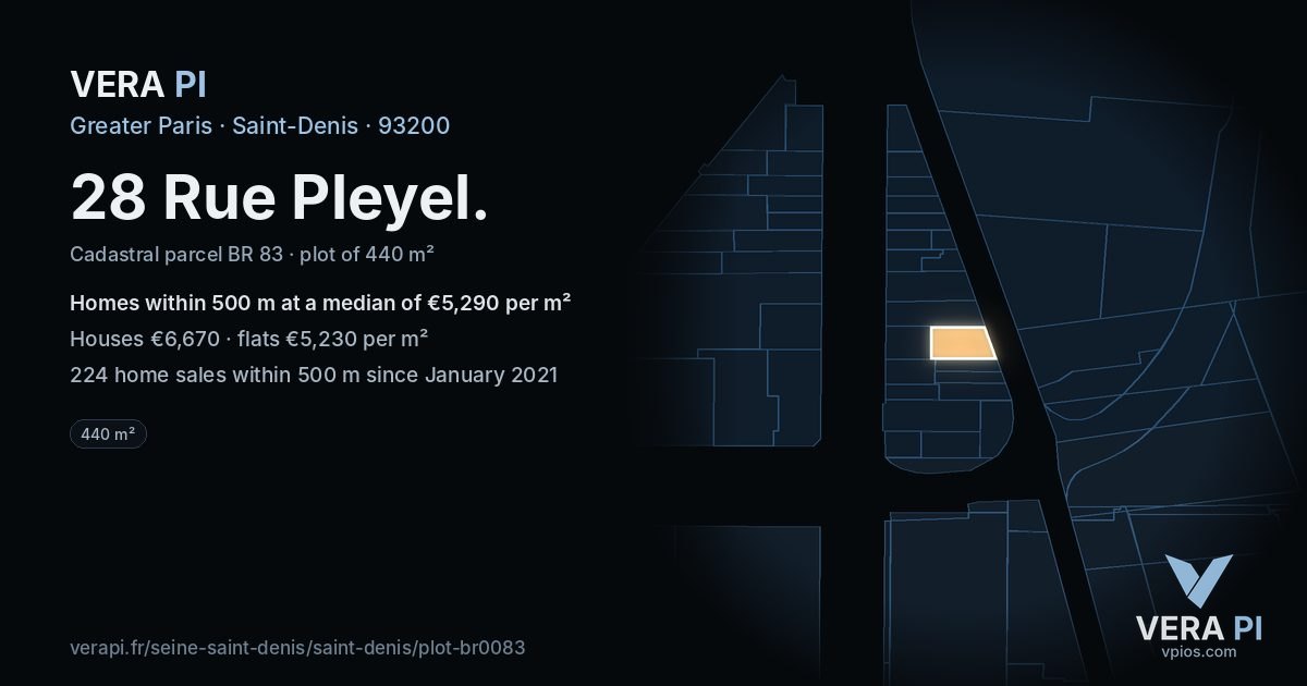 28 Rue Pleyel, Saint-Denis at night – the plot lit, the parcels around coloured by the prices near them