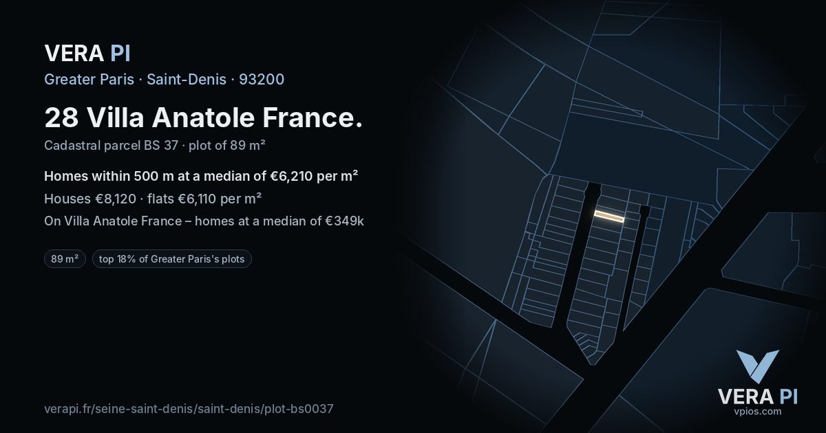 28 Villa Anatole France, Saint-Denis at night – the plot lit, the parcels around coloured by the prices near them