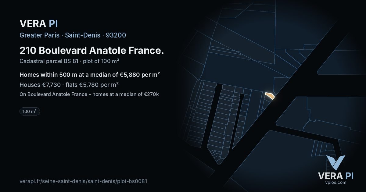 210 Boulevard Anatole France, Saint-Denis at night – the plot lit, the parcels around coloured by the prices near them