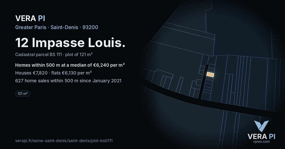 12 Impasse Louis, Saint-Denis at night – the plot lit, the parcels around coloured by the prices near them