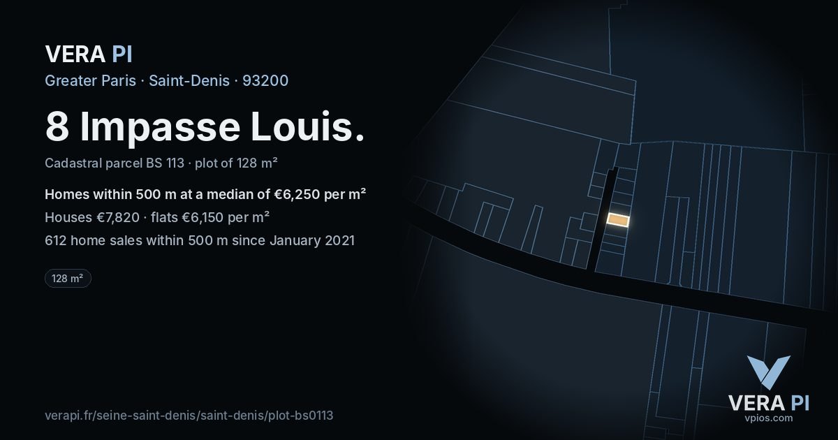 8 Impasse Louis, Saint-Denis at night – the plot lit, the parcels around coloured by the prices near them