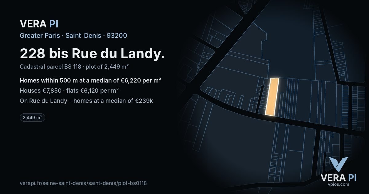 228 bis Rue du Landy, Saint-Denis at night – the plot lit, the parcels around coloured by the prices near them