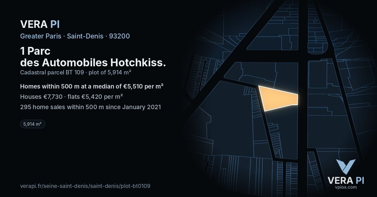1 Parc des Automobiles Hotchkiss, Saint-Denis at night – the plot lit, the parcels around coloured by the prices near them