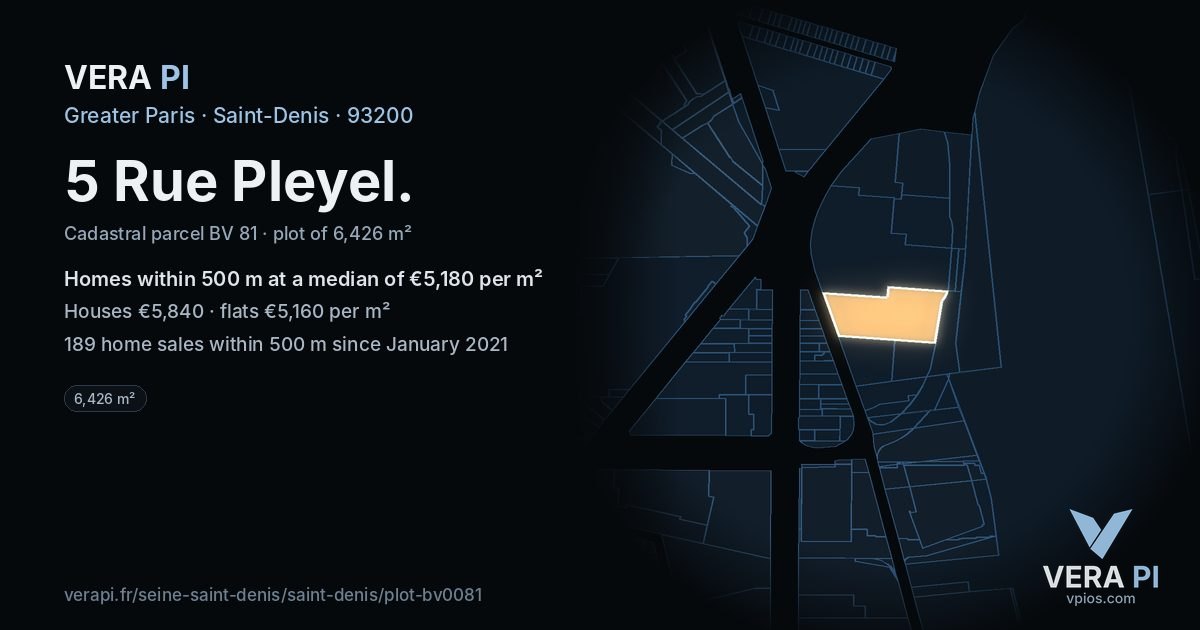 5 Rue Pleyel, Saint-Denis at night – the plot lit, the parcels around coloured by the prices near them