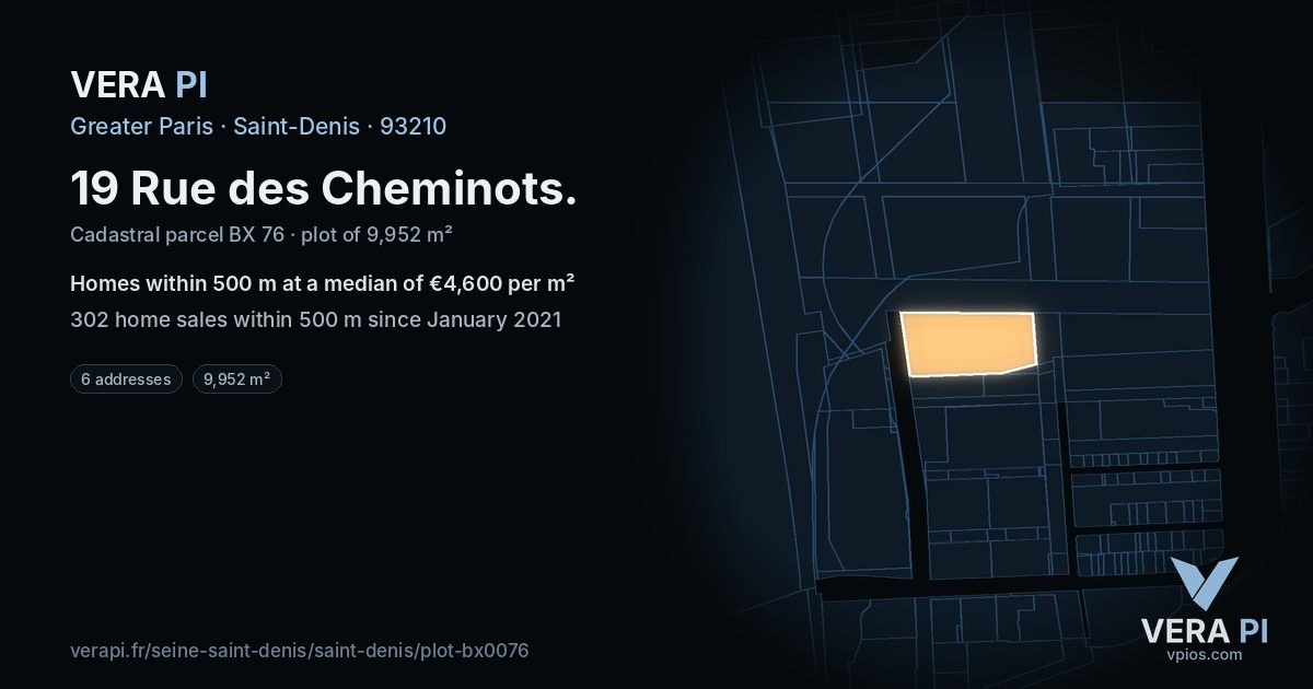 19 Rue des Cheminots, Saint-Denis at night – the plot lit, the parcels around coloured by the prices near them