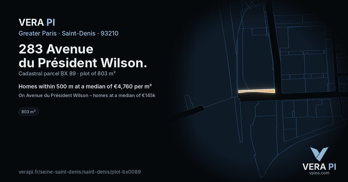 283 Avenue du Président Wilson, Saint-Denis at night – the plot lit, the parcels around coloured by the prices near them