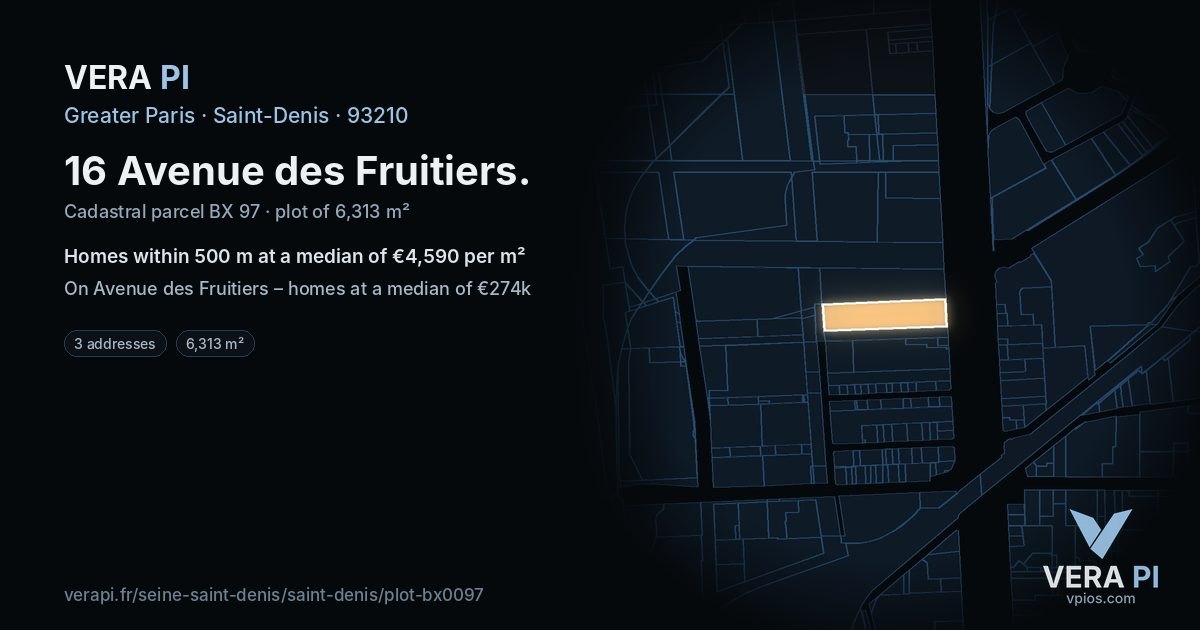 16 Avenue des Fruitiers, Saint-Denis at night – the plot lit, the parcels around coloured by the prices near them