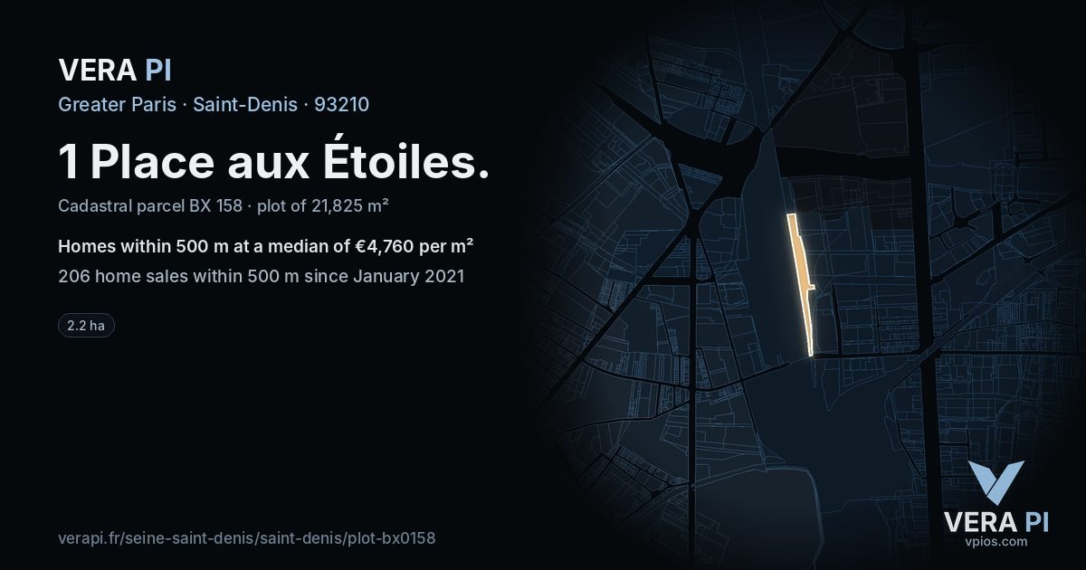 1 Place aux Étoiles, Saint-Denis at night – the plot lit, the parcels around coloured by the prices near them