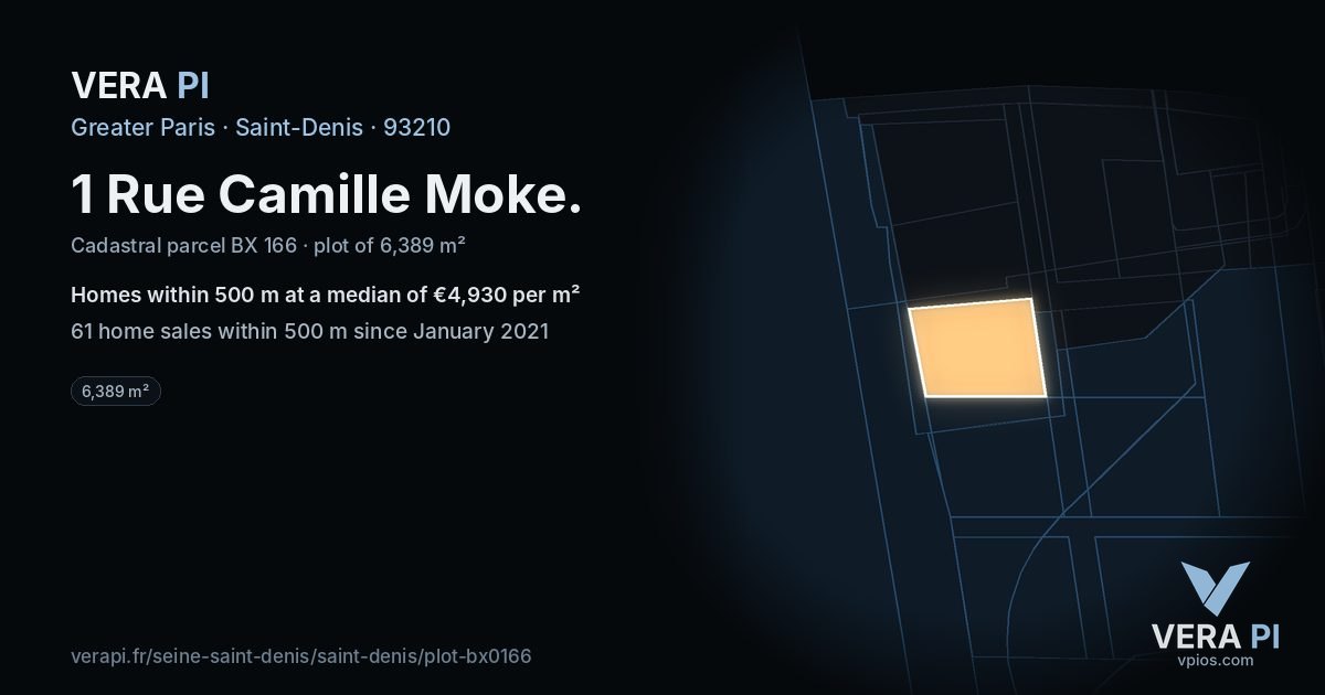1 Rue Camille Moke, Saint-Denis at night – the plot lit, the parcels around coloured by the prices near them