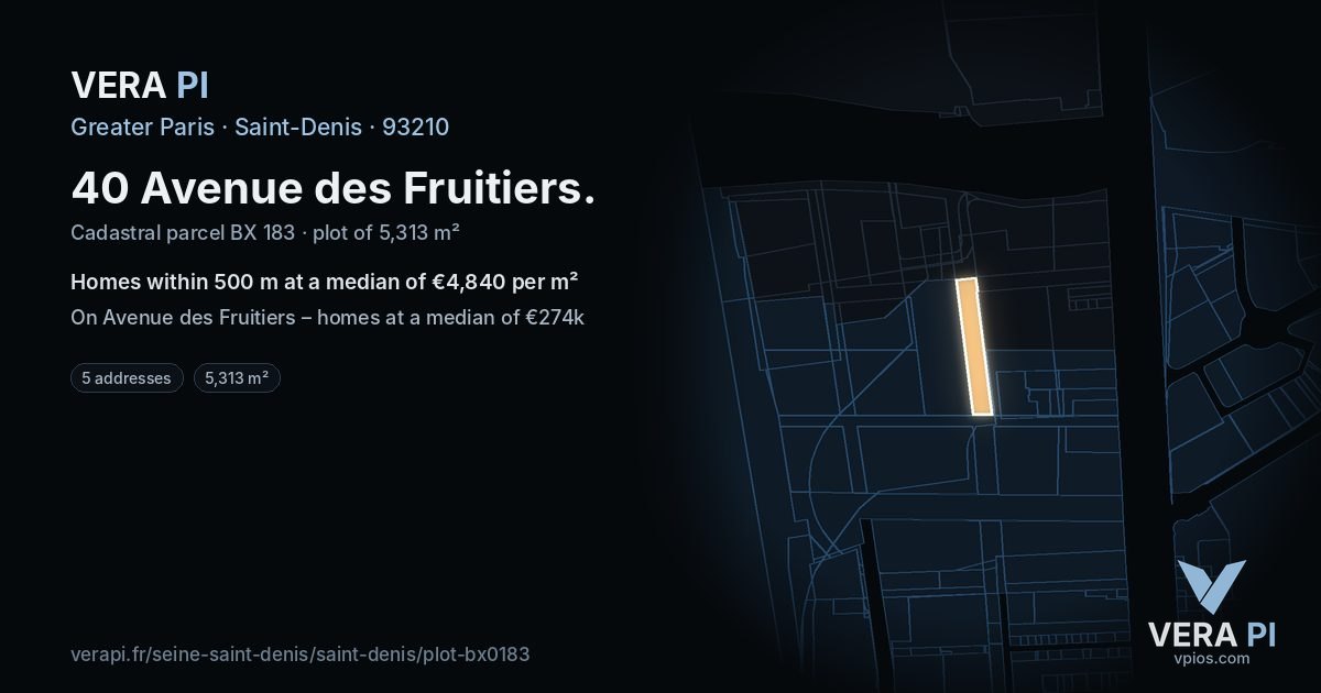 40 Avenue des Fruitiers, Saint-Denis at night – the plot lit, the parcels around coloured by the prices near them