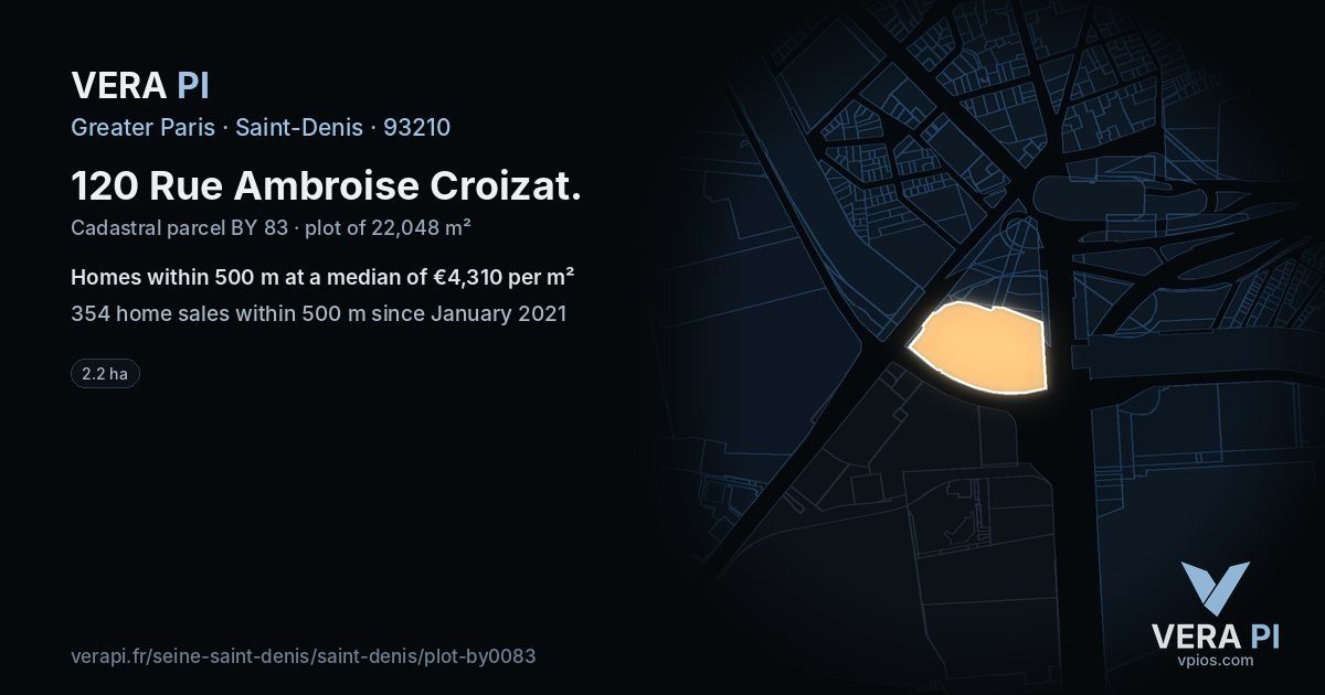 120 Rue Ambroise Croizat, Saint-Denis at night – the plot lit, the parcels around coloured by the prices near them