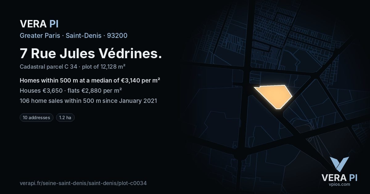 7 Rue Jules Védrines, Saint-Denis at night – the plot lit, the parcels around coloured by the prices near them