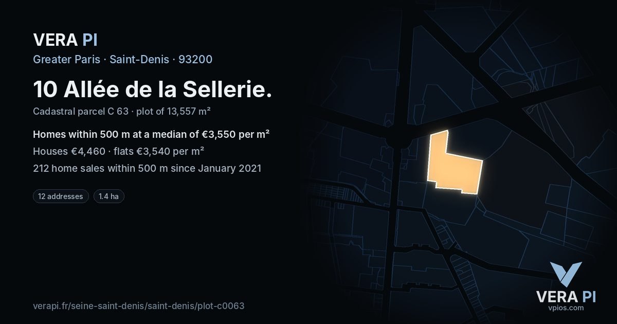 10 Allée de la Sellerie, Saint-Denis at night – the plot lit, the parcels around coloured by the prices near them