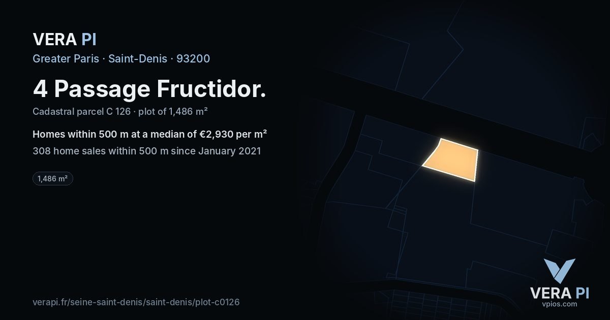 4 Passage Fructidor, Saint-Denis at night – the plot lit, the parcels around coloured by the prices near them