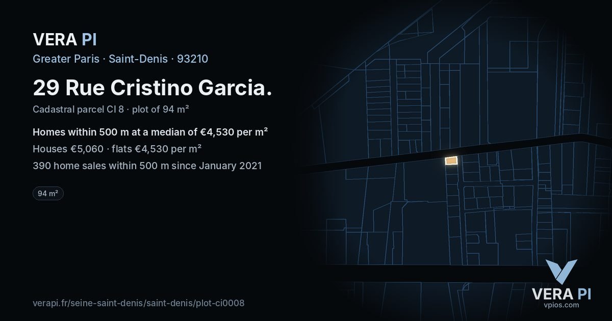 29 Rue Cristino Garcia, Saint-Denis at night – the plot lit, the parcels around coloured by the prices near them