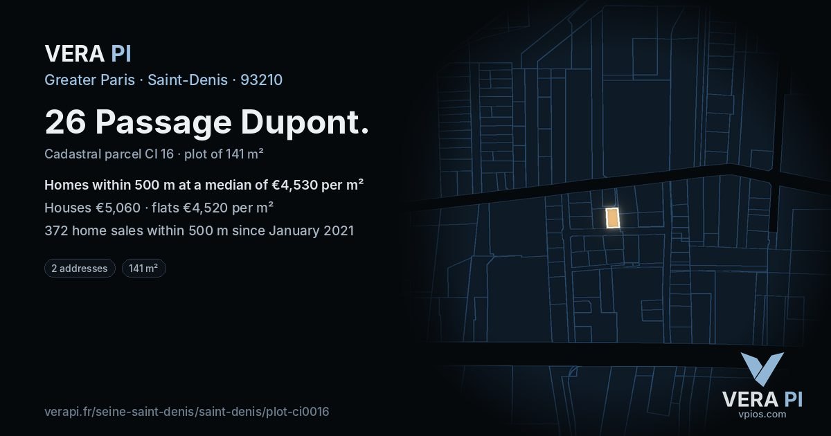 26 Passage Dupont, Saint-Denis at night – the plot lit, the parcels around coloured by the prices near them
