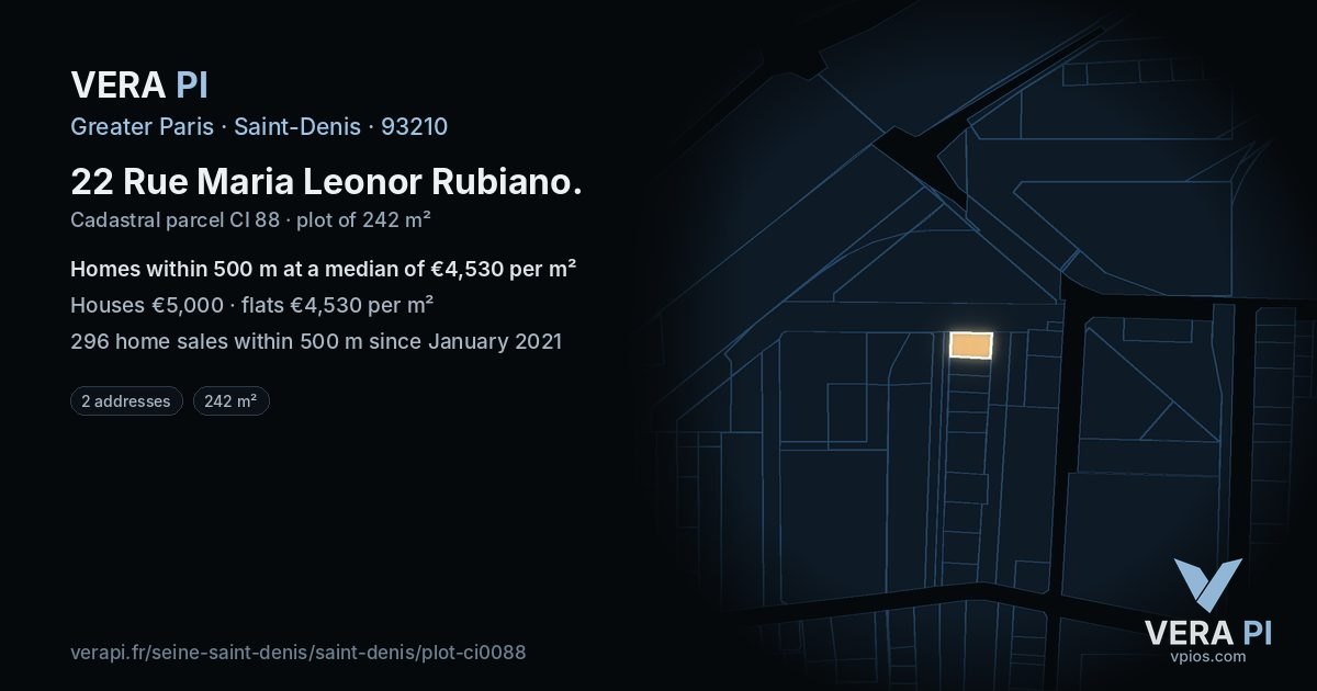 22 Rue Maria Leonor Rubiano, Saint-Denis at night – the plot lit, the parcels around coloured by the prices near them
