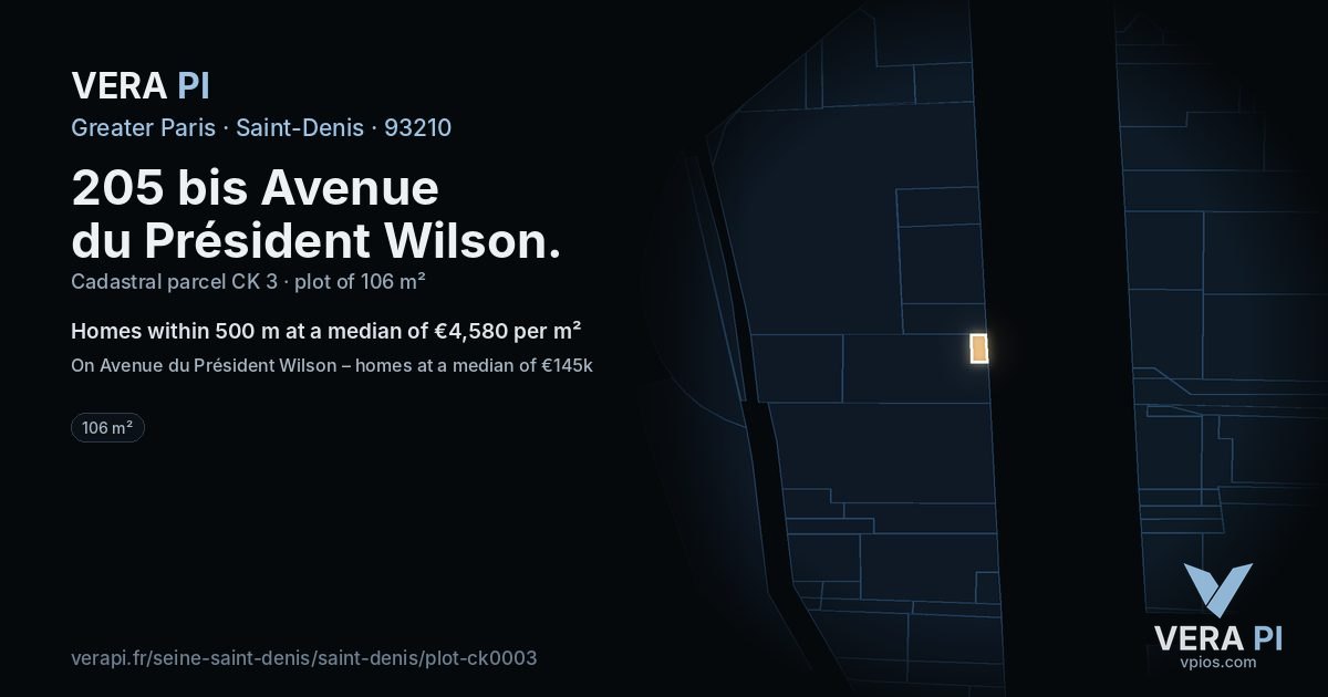 205 bis Avenue du Président Wilson, Saint-Denis at night – the plot lit, the parcels around coloured by the prices near them