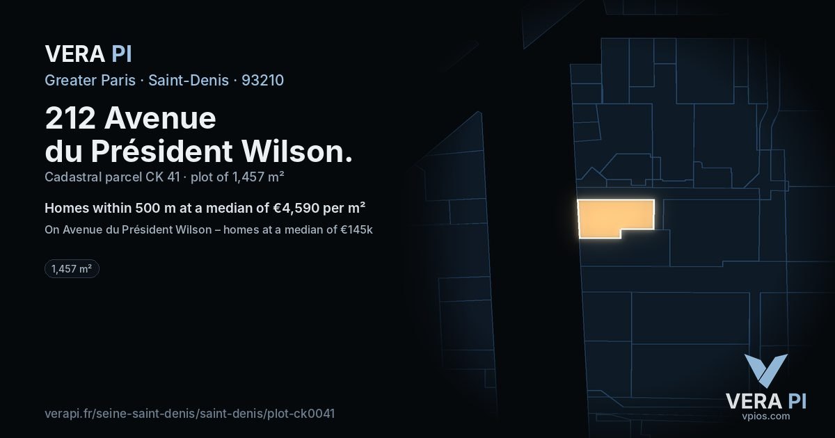 212 Avenue du Président Wilson, Saint-Denis at night – the plot lit, the parcels around coloured by the prices near them