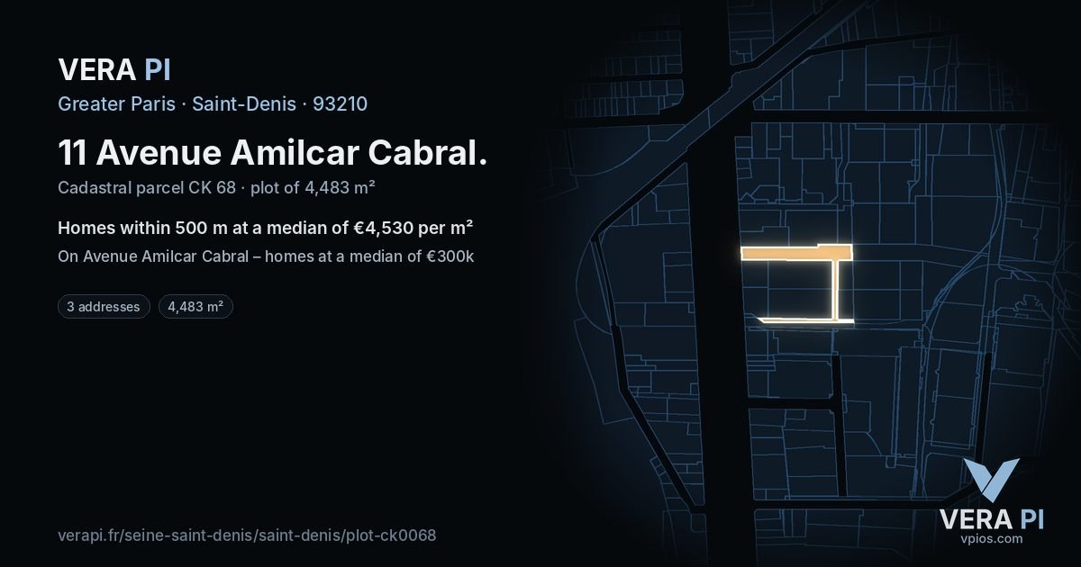 11 Avenue Amilcar Cabral, Saint-Denis at night – the plot lit, the parcels around coloured by the prices near them