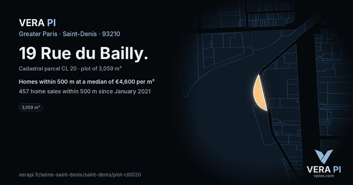 19 Rue du Bailly, Saint-Denis at night – the plot lit, the parcels around coloured by the prices near them