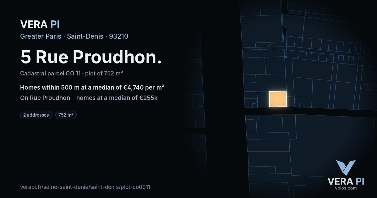 5 Rue Proudhon, Saint-Denis at night – the plot lit, the parcels around coloured by the prices near them