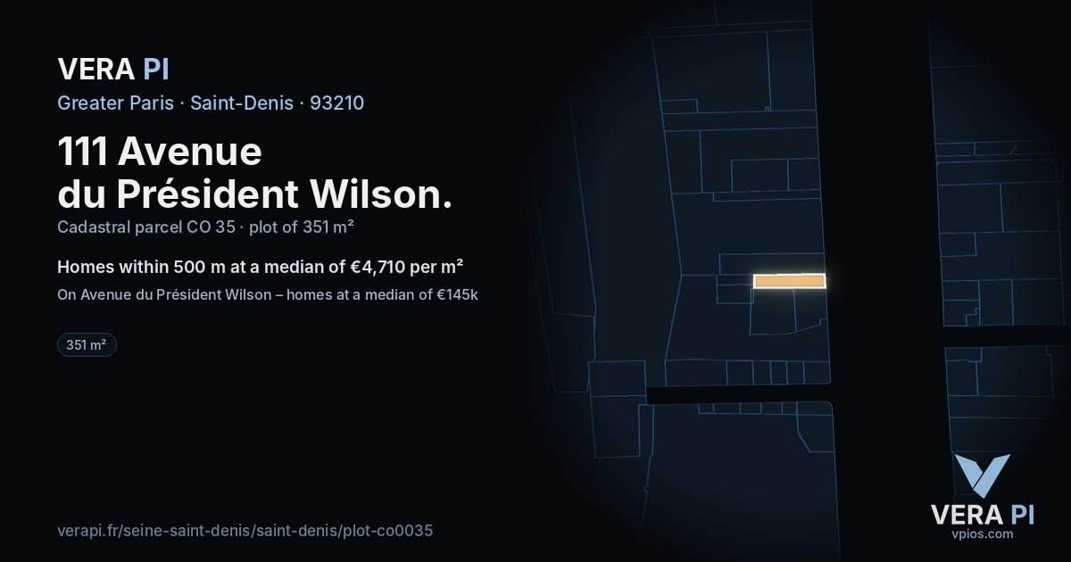 111 Avenue du Président Wilson, Saint-Denis at night – the plot lit, the parcels around coloured by the prices near them