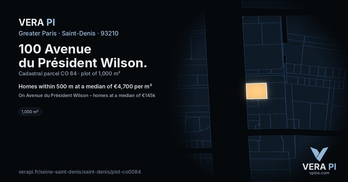 100 Avenue du Président Wilson, Saint-Denis at night – the plot lit, the parcels around coloured by the prices near them