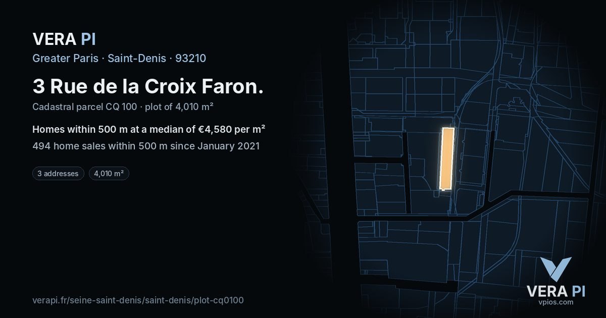 3 Rue de la Croix Faron, Saint-Denis at night – the plot lit, the parcels around coloured by the prices near them