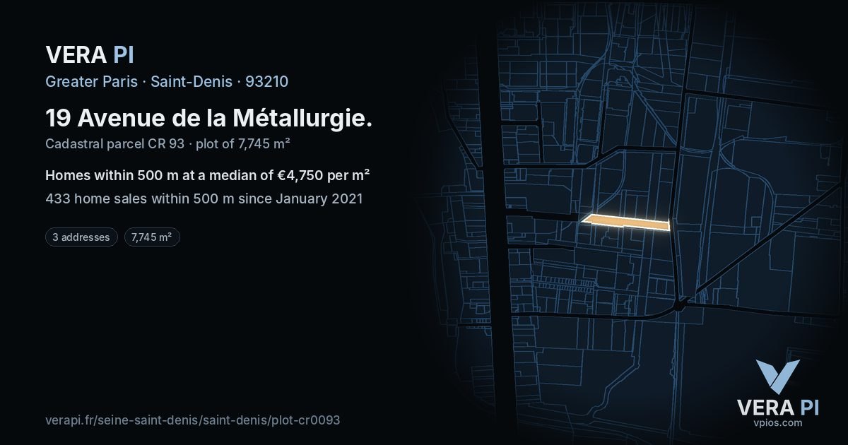 19 Avenue de la Métallurgie, Saint-Denis at night – the plot lit, the parcels around coloured by the prices near them