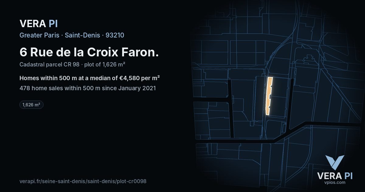 6 Rue de la Croix Faron, Saint-Denis at night – the plot lit, the parcels around coloured by the prices near them