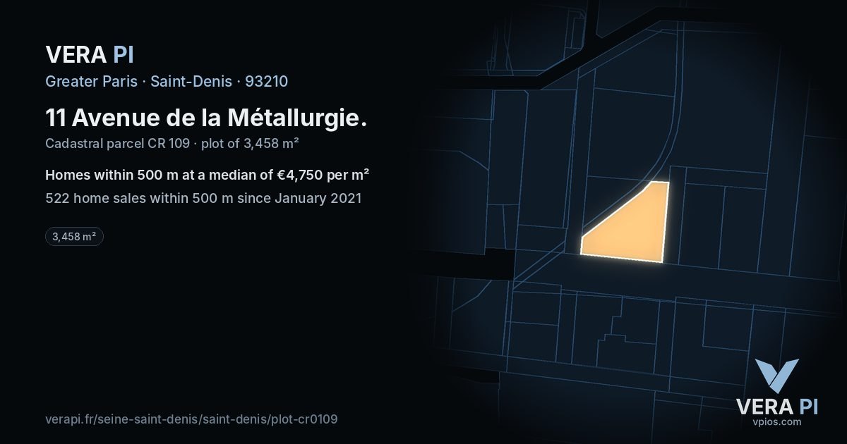 11 Avenue de la Métallurgie, Saint-Denis at night – the plot lit, the parcels around coloured by the prices near them