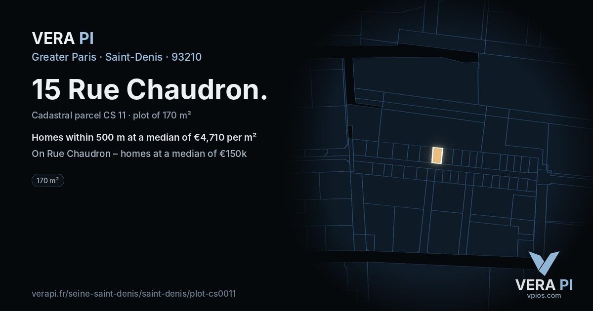 15 Rue Chaudron, Saint-Denis at night – the plot lit, the parcels around coloured by the prices near them