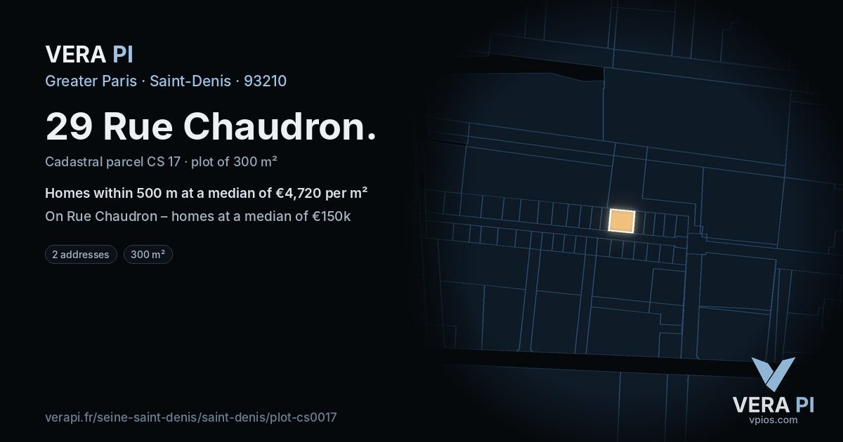 29 Rue Chaudron, Saint-Denis at night – the plot lit, the parcels around coloured by the prices near them