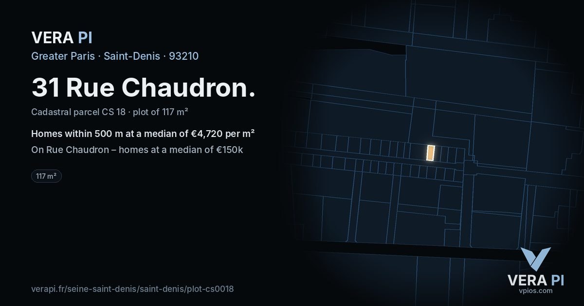 31 Rue Chaudron, Saint-Denis at night – the plot lit, the parcels around coloured by the prices near them