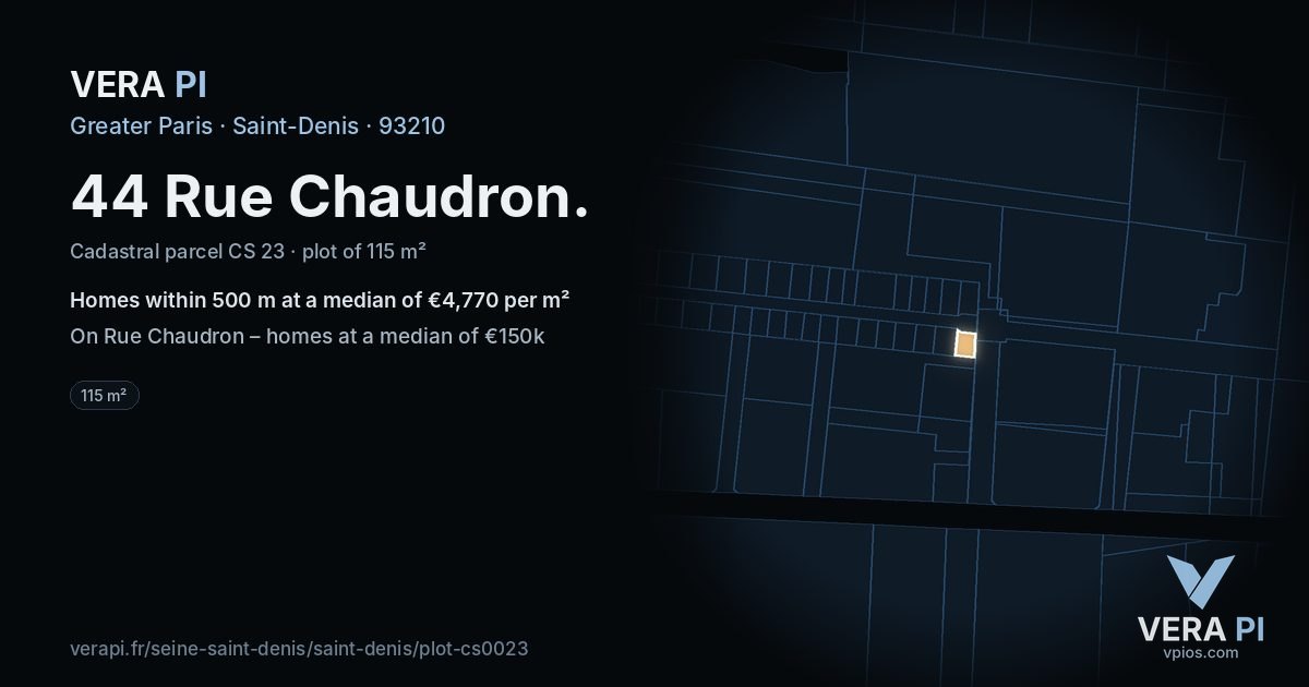44 Rue Chaudron, Saint-Denis at night – the plot lit, the parcels around coloured by the prices near them