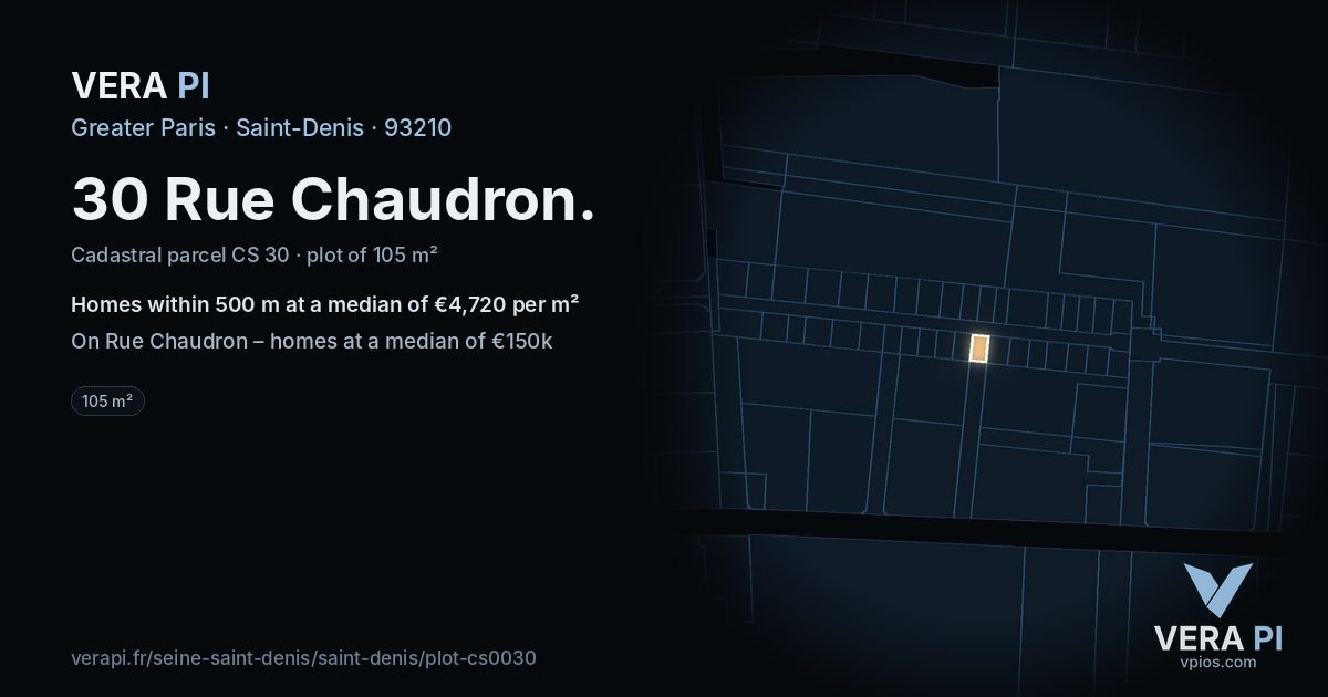30 Rue Chaudron, Saint-Denis at night – the plot lit, the parcels around coloured by the prices near them