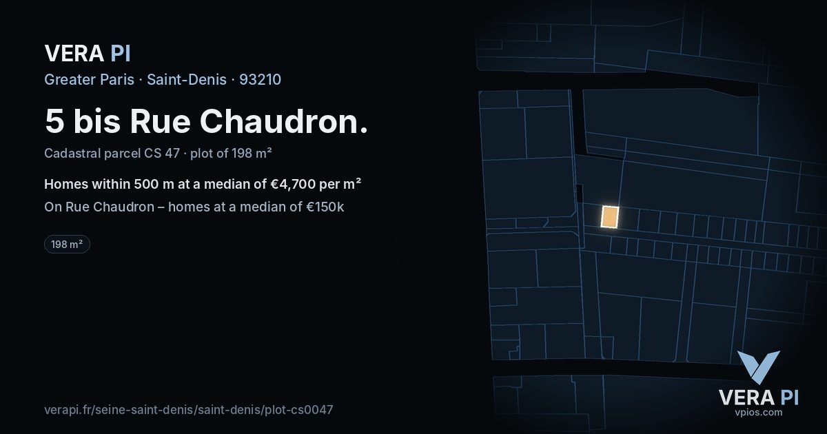 5 bis Rue Chaudron, Saint-Denis at night – the plot lit, the parcels around coloured by the prices near them