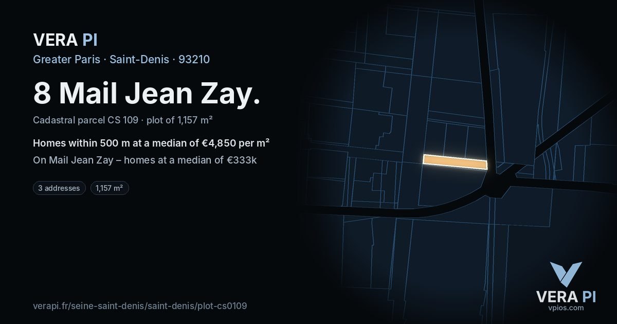 8 Mail Jean Zay, Saint-Denis at night – the plot lit, the parcels around coloured by the prices near them