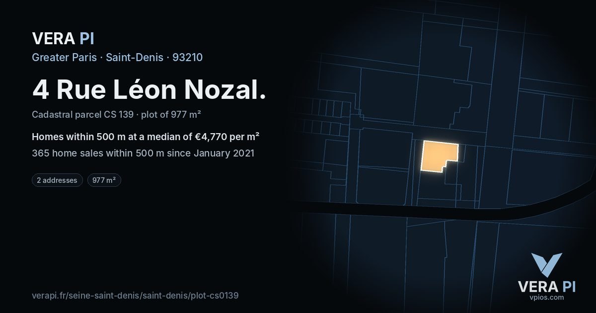 4 Rue Léon Nozal, Saint-Denis at night – the plot lit, the parcels around coloured by the prices near them