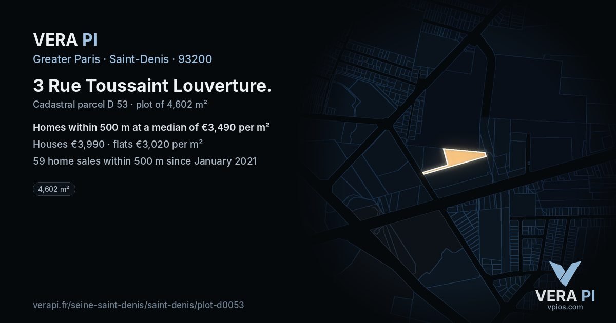 3 Rue Toussaint Louverture, Saint-Denis at night – the plot lit, the parcels around coloured by the prices near them